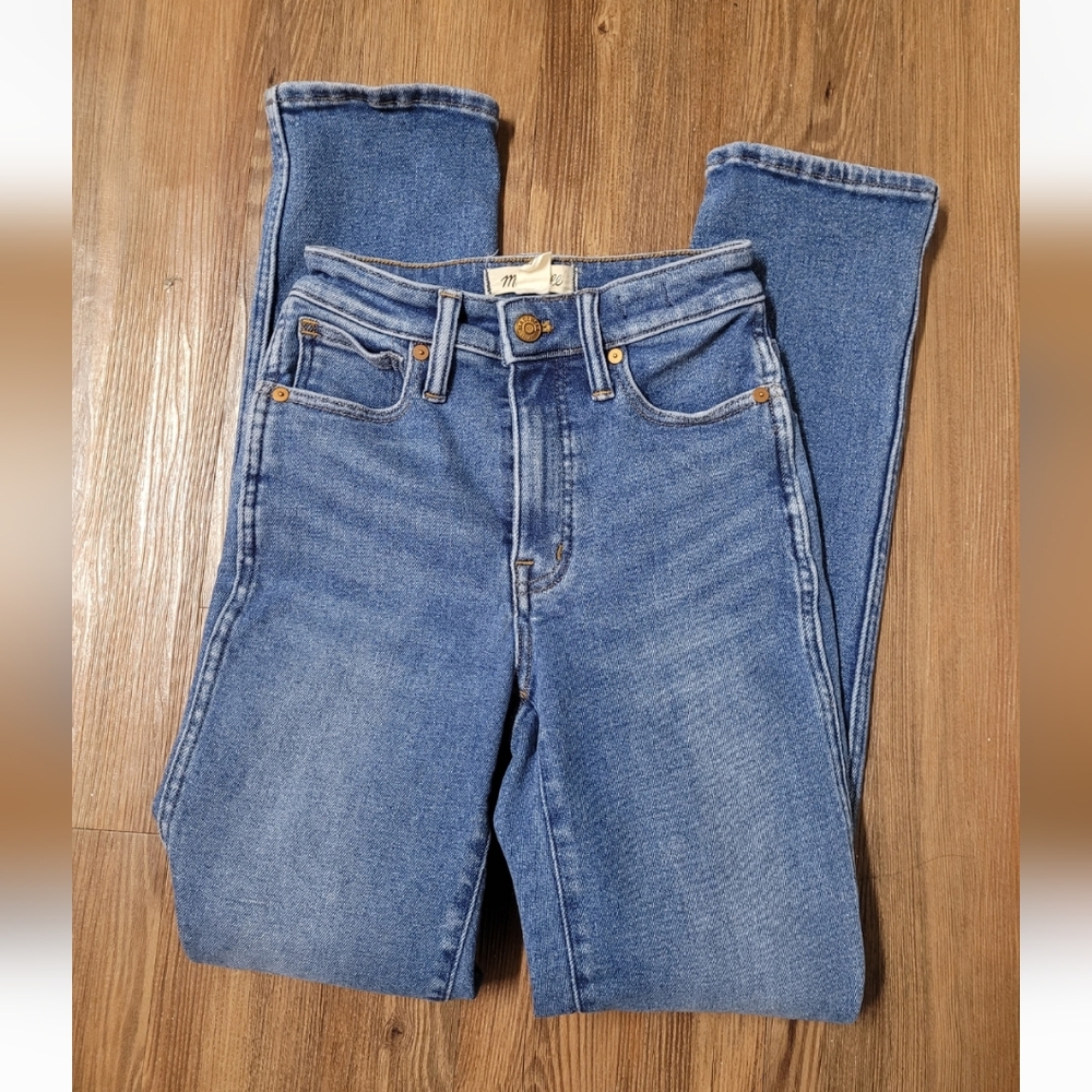 madewel Women's Blue Jeans used good condition.‎